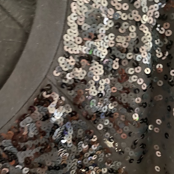 DNKY Top - Picture 4 of 4